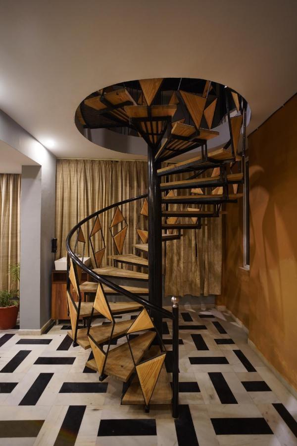 Fabhotel Naivara Boutique ウダイプル エクステリア 写真